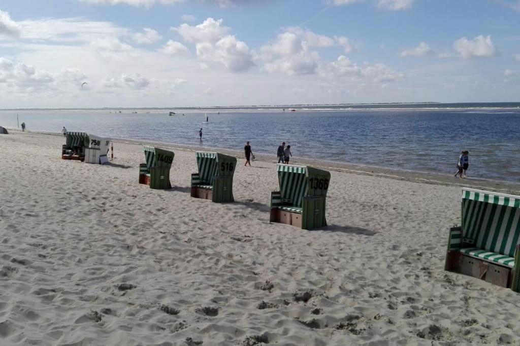 Urlaubsdomizil Norden/Norddeich, Mit Garten Екстериор снимка