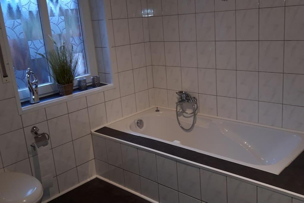 Urlaubsdomizil Norden/Norddeich, Mit Garten Екстериор снимка